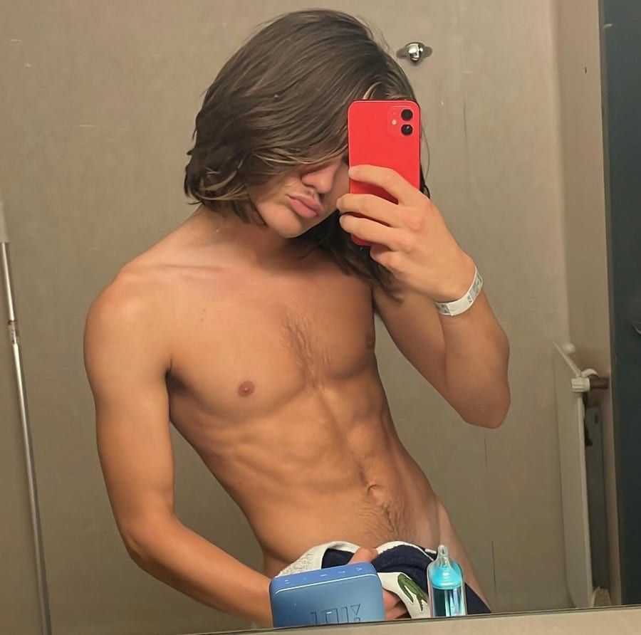 Profil de Manolis